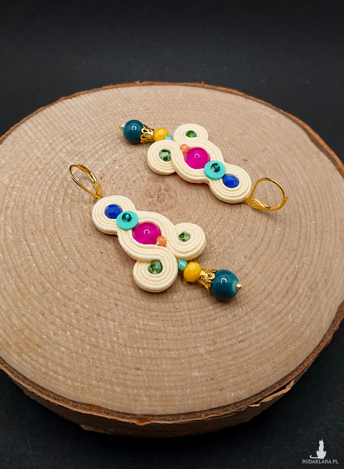 Waniliowo-kolorowe kolczyki sutasz